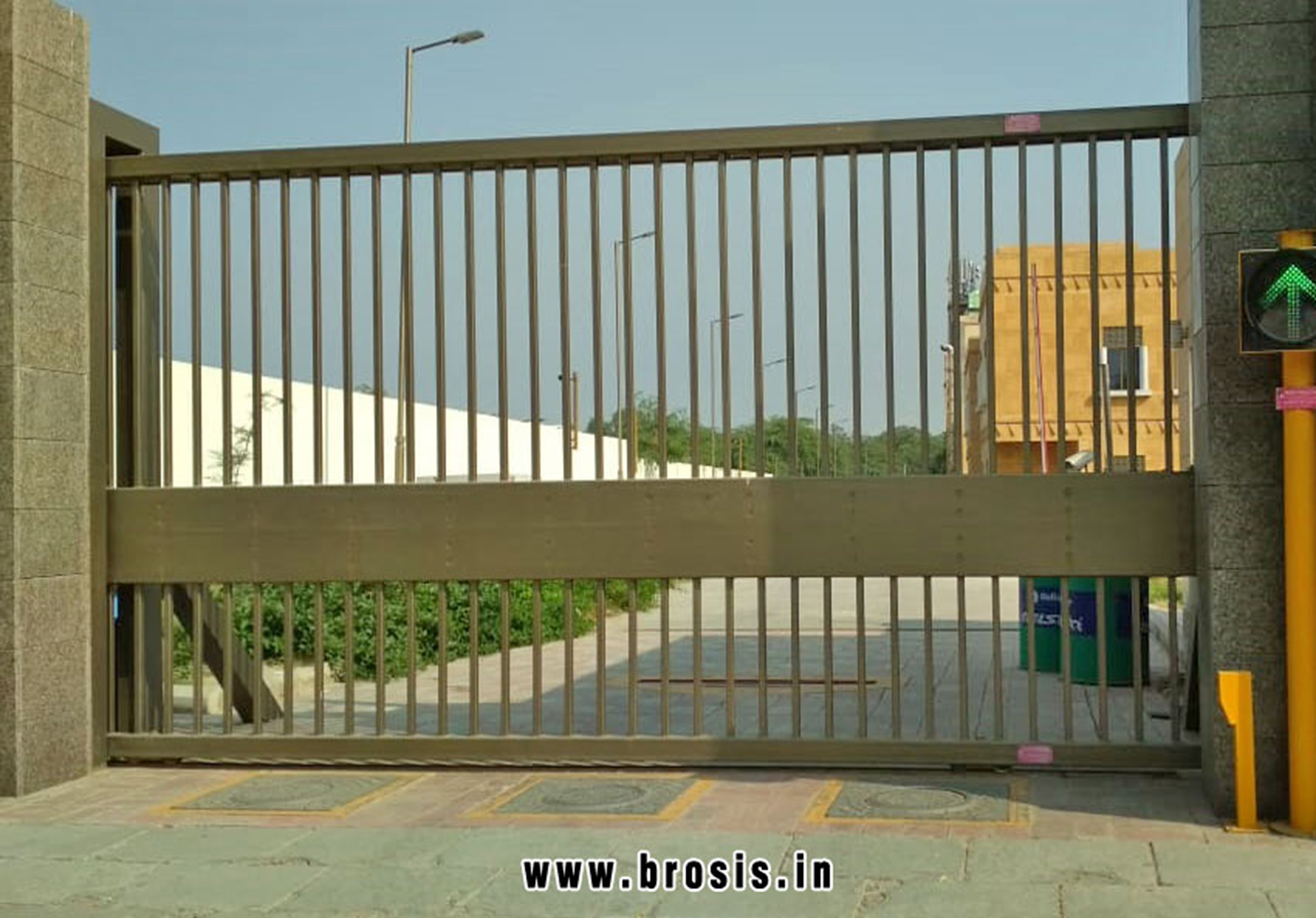 ANTI-RAM SLIDING GATE manufacturers exporters in India Punjab Ludhiana
